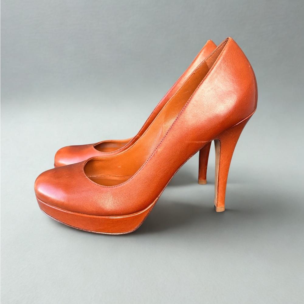 Cole Haan Brown Round Toe Heels Size 8.5